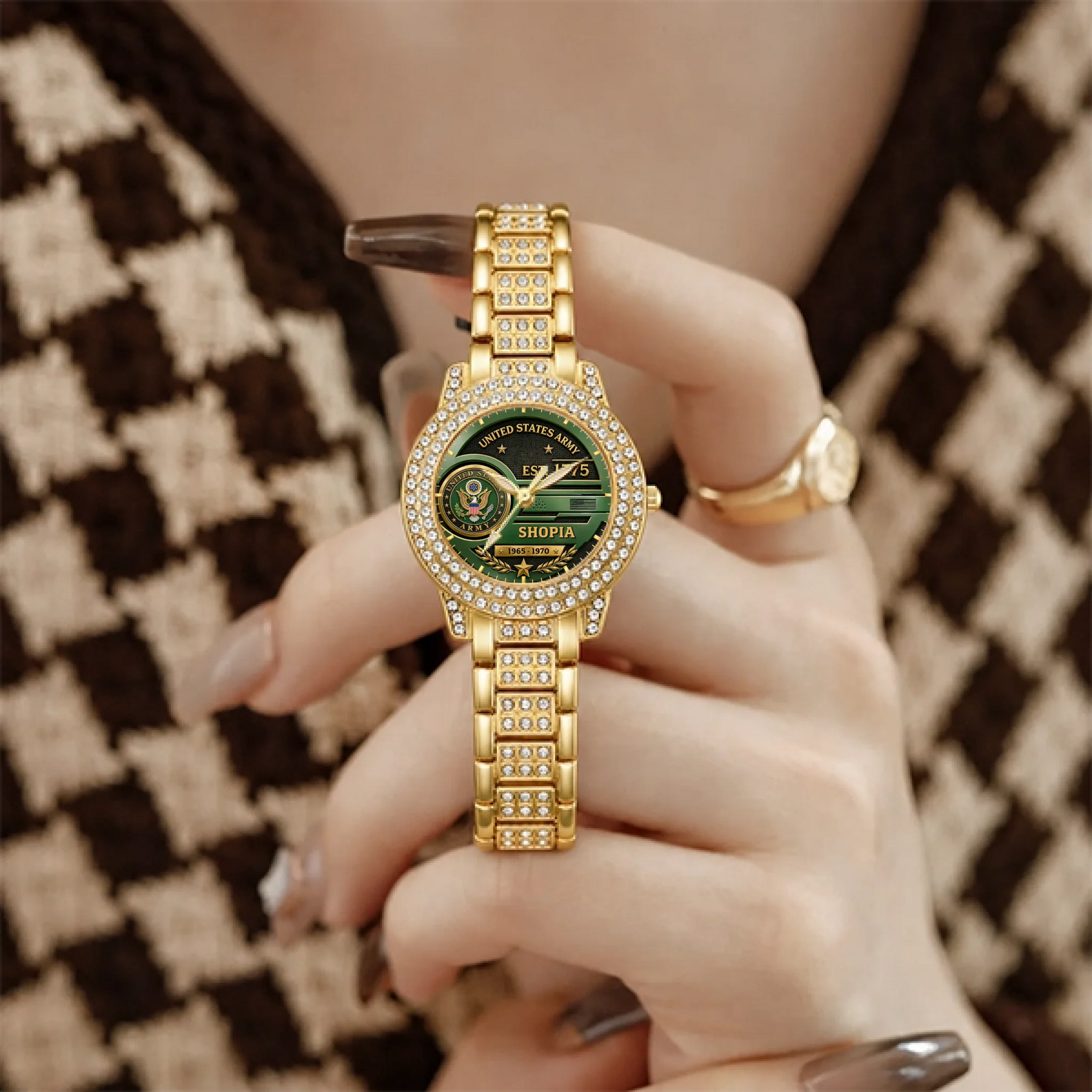 5 Custom women’s watch