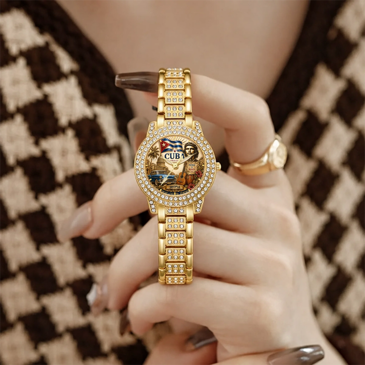 5 Custom women’s watch