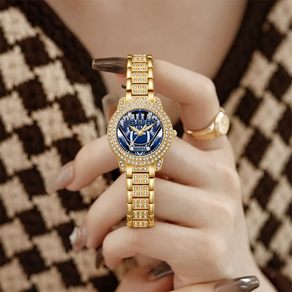 5 Custom women’s watch