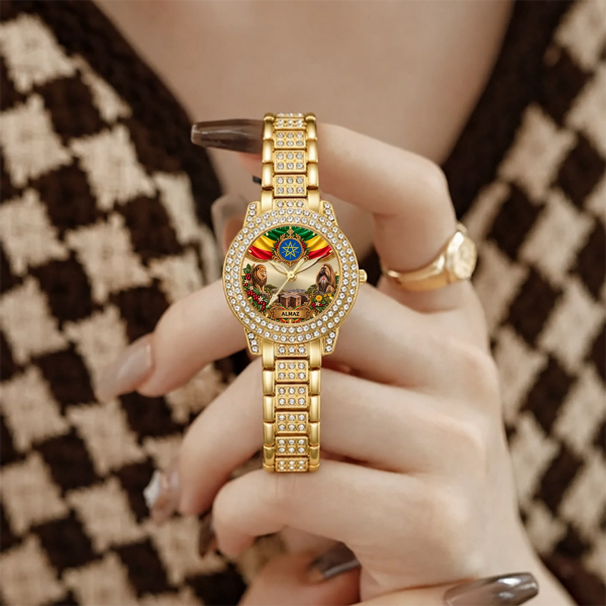 5 Custom women’s watch